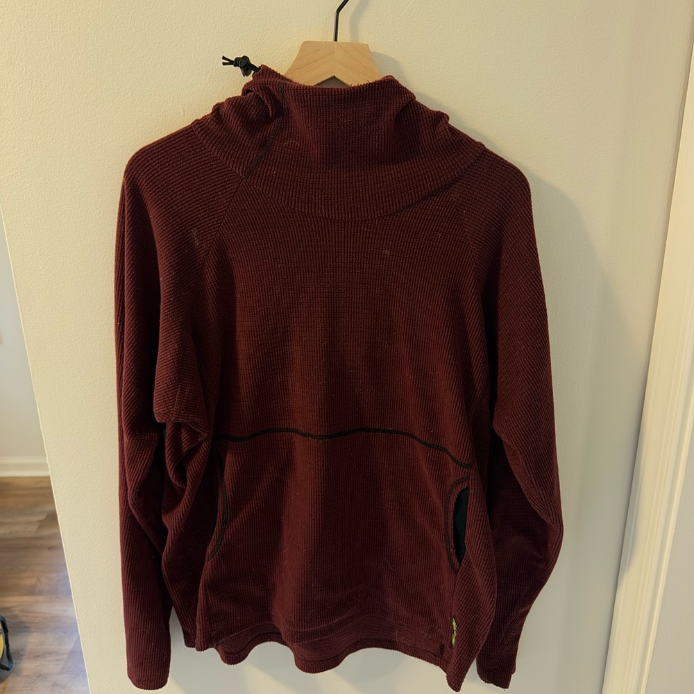 Melanzana Men's Burgundy Merino Base Hoodie - Size L
